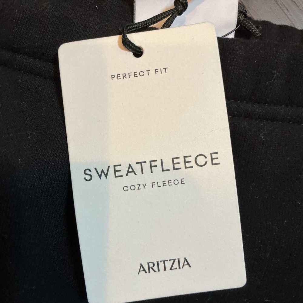Aritzia Tna Sweatfleece Cozy Fleece Perfect Mini Skirt Black Elastic Waist S NWT - Picture 3 of 6